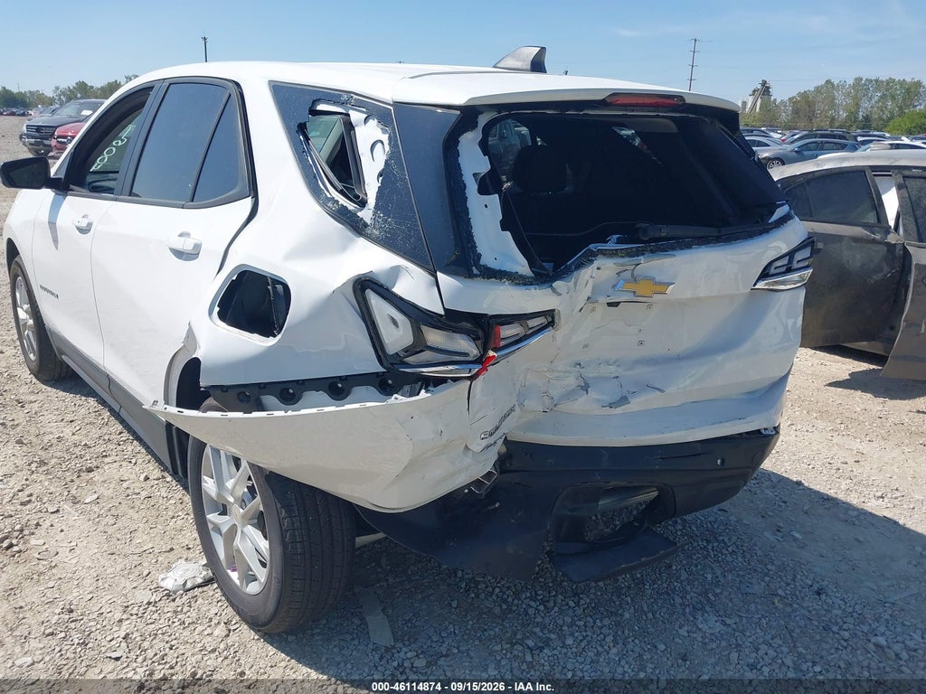 2024 Chevrolet Equinox FWD LS photo 6