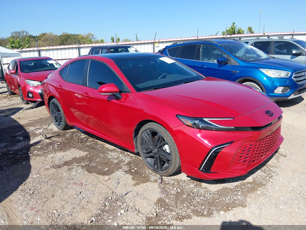 TOYOTA CAMRY 2026