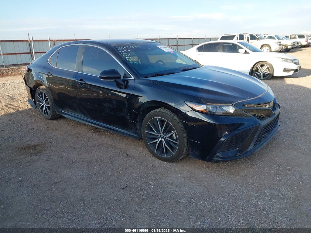 TOYOTA CAMRY 2024