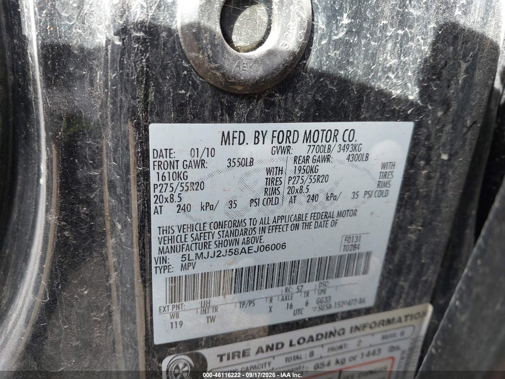 2010 Lincoln Navigator photo 9