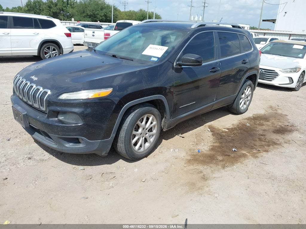 2015 Jeep Cherokee Latitude photo 2