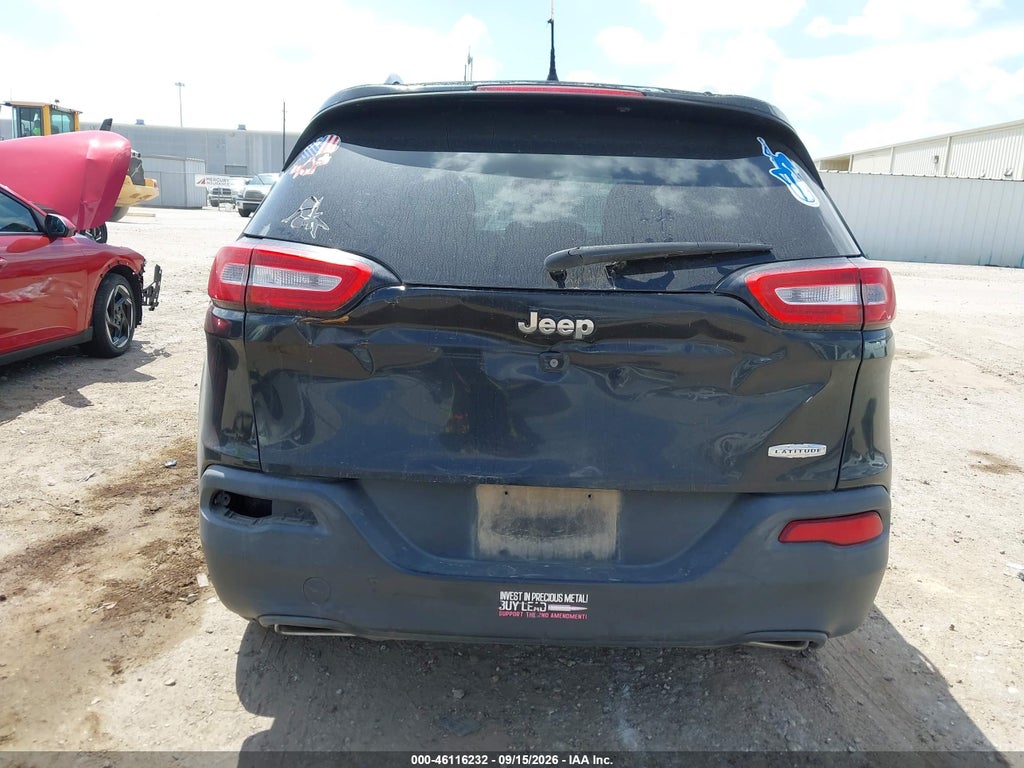 2015 Jeep Cherokee Latitude photo 6