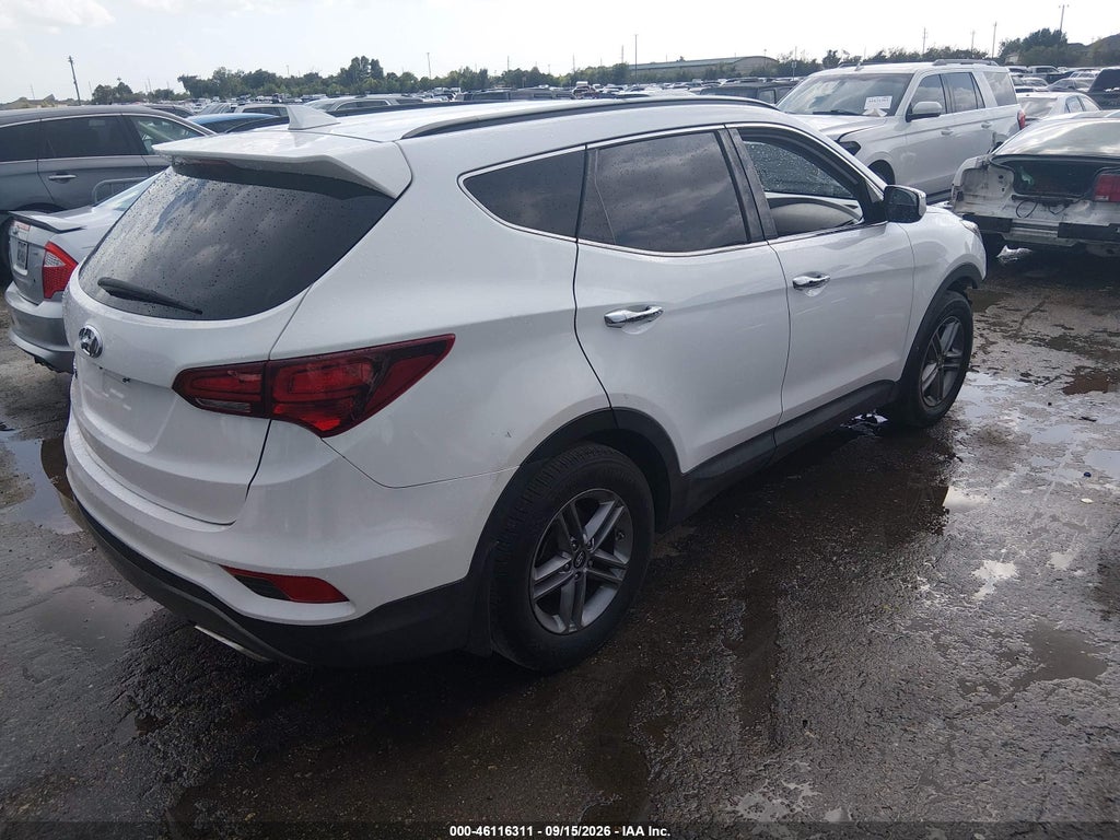 2017 Hyundai Santa FE Sport 2.4L photo 4