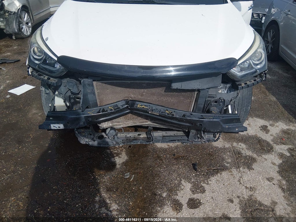 2017 Hyundai Santa FE Sport 2.4L photo 6
