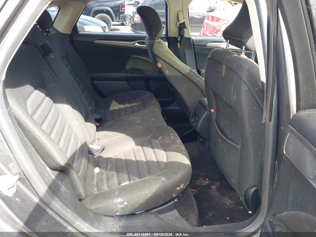 2017 Ford Fusion SE photo 8