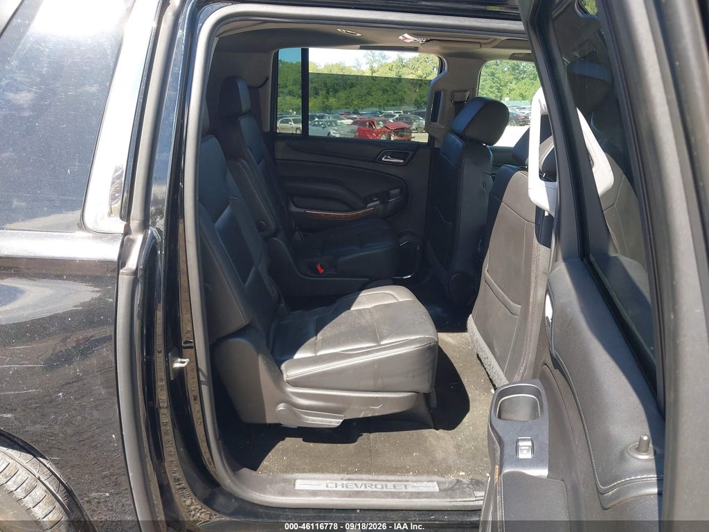 2017 Chevrolet Suburban Premier photo 8