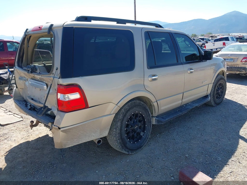 2008 Ford Expedition XLT photo 4