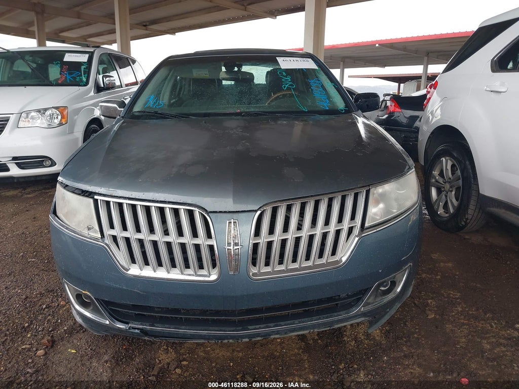 2012 Lincoln MKZ photo 6