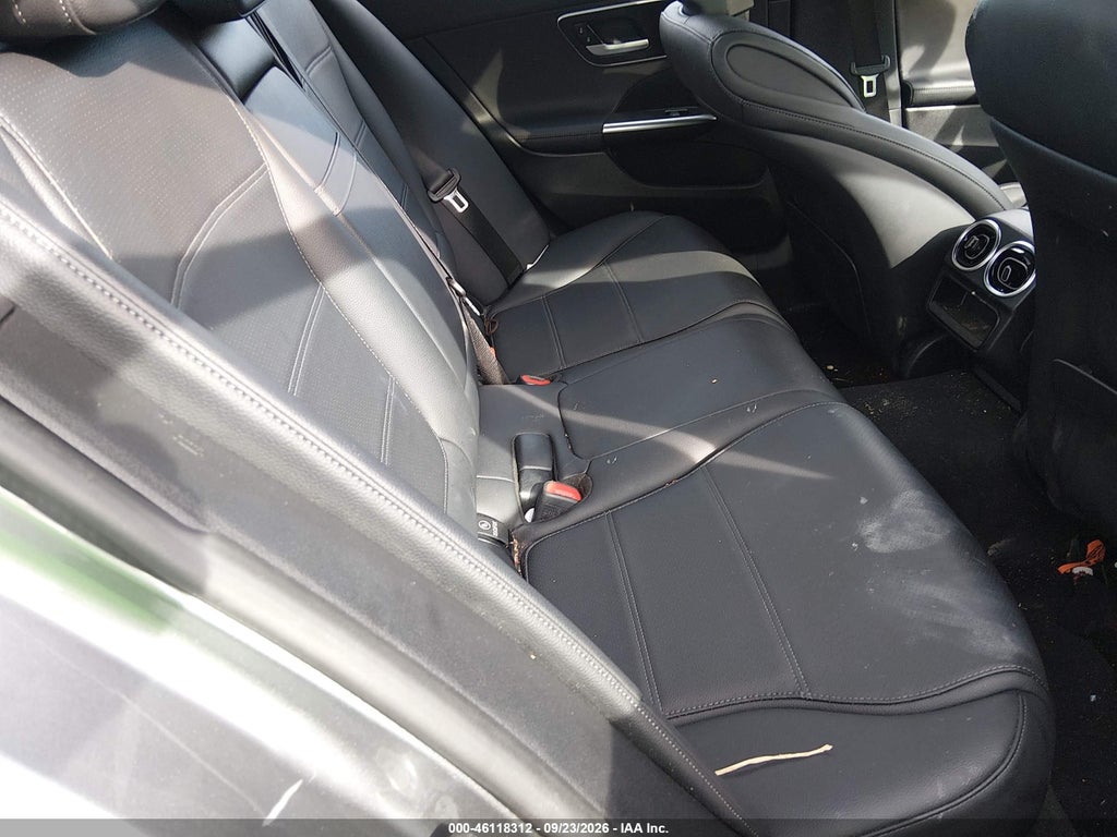 2024 Mercedes-Benz C 300 photo 8