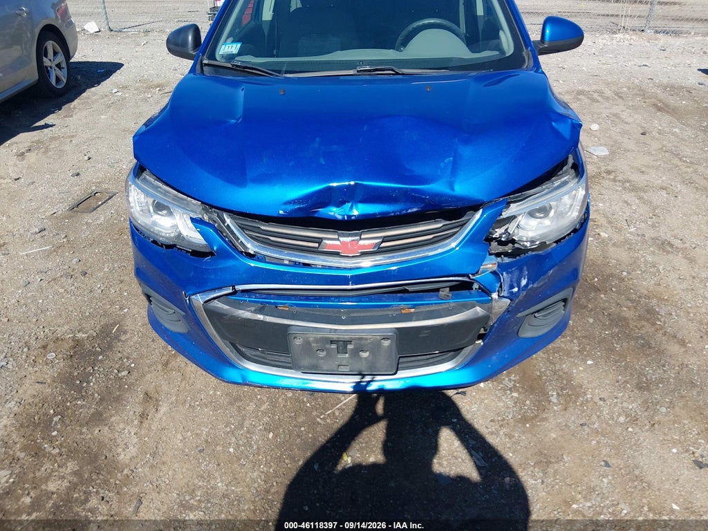 2018 Chevrolet Sonic LS Auto photo 6