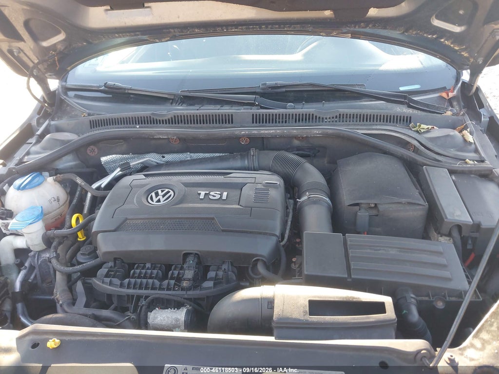2014 Volkswagen Jetta 1.8T SE photo 10