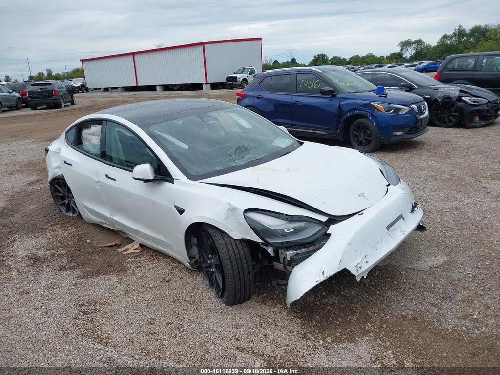 TESLA MODEL 3 2023