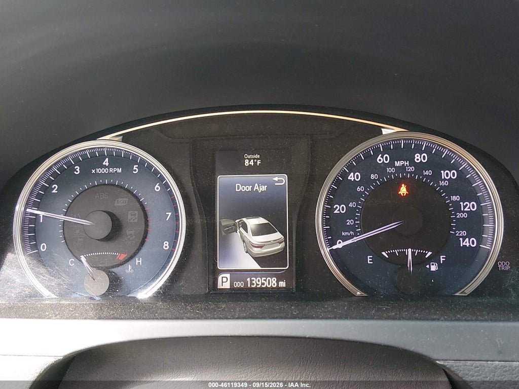2016 Toyota Camry LE photo 7