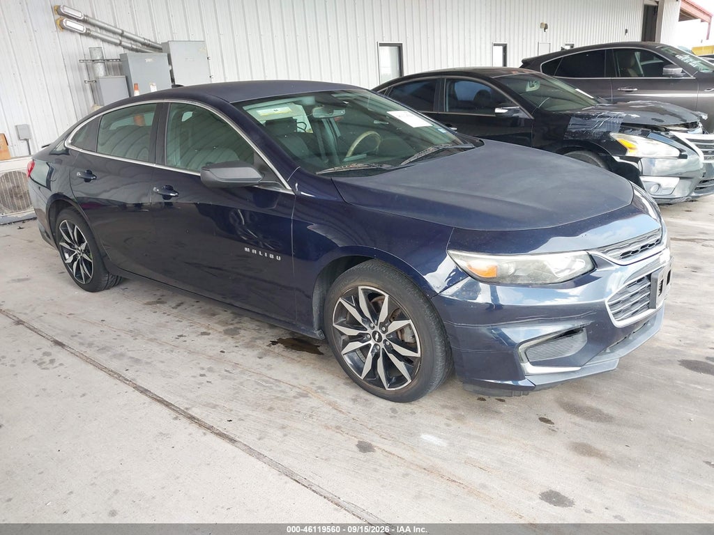 2017 Chevrolet Malibu 1LT photo 1