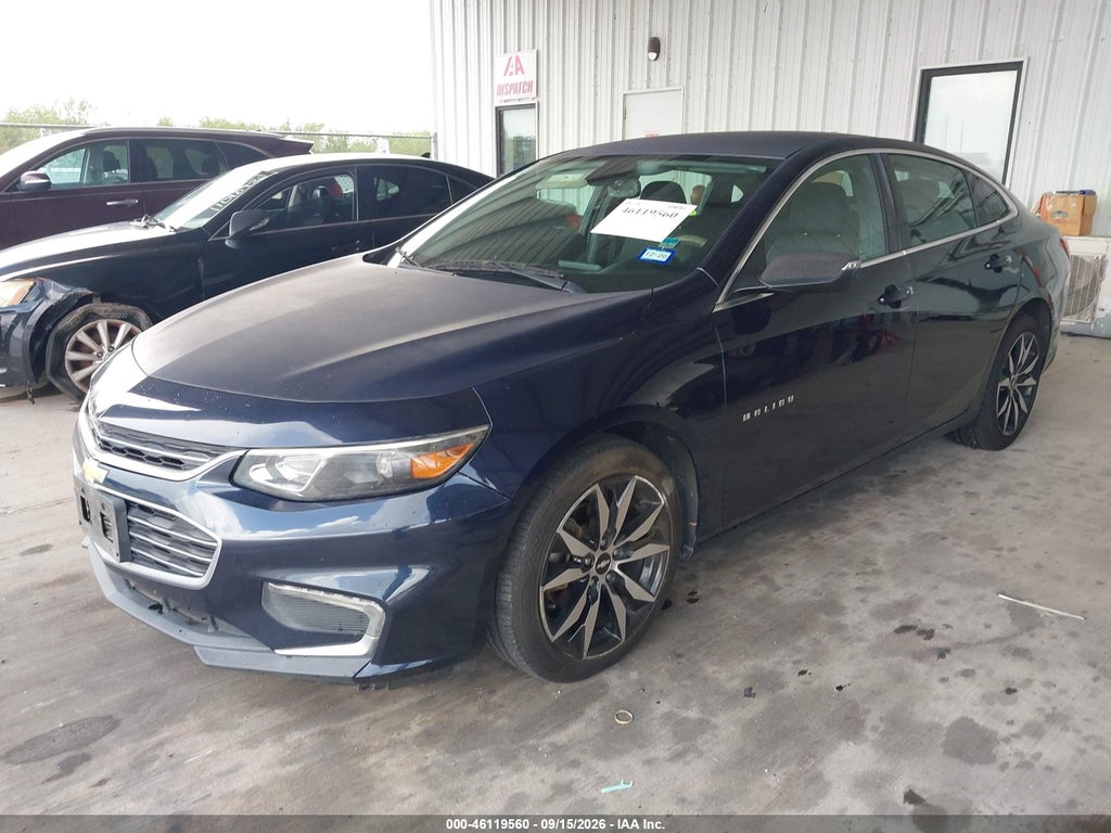 2017 Chevrolet Malibu 1LT photo 2