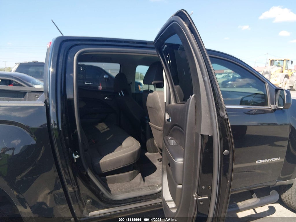 2019 GMC Canyon SLE photo 8