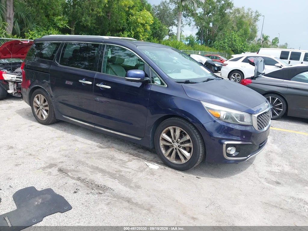 2018 KIA SEDONA KNDME5C17J6364774