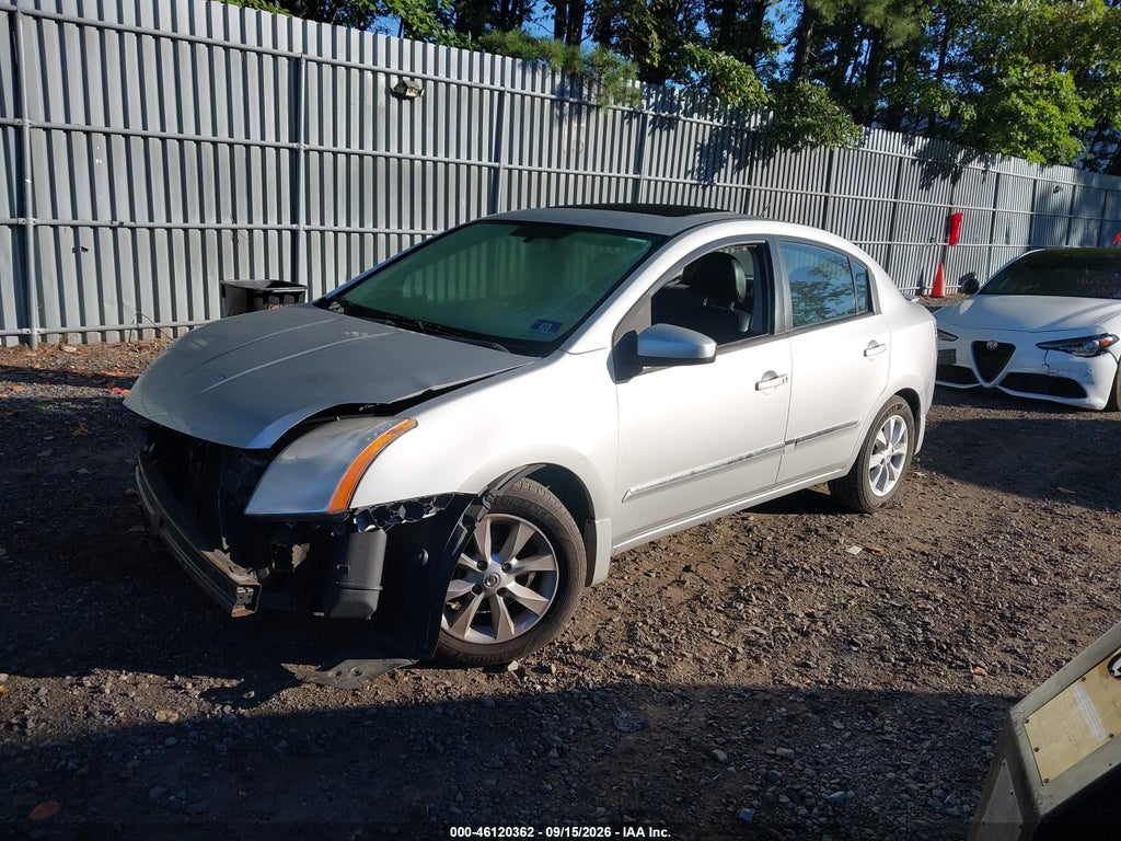 2011 Nissan Sentra 2.0SL photo 2