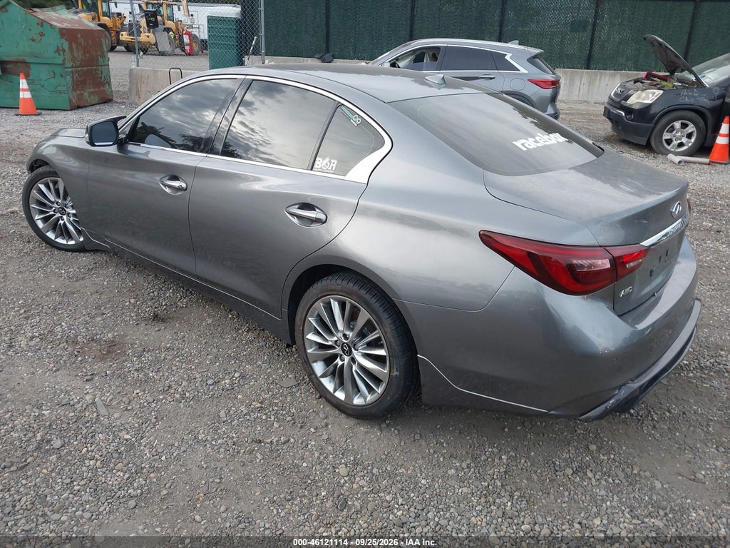 2020 Infiniti Q50 Luxe AWD photo 3