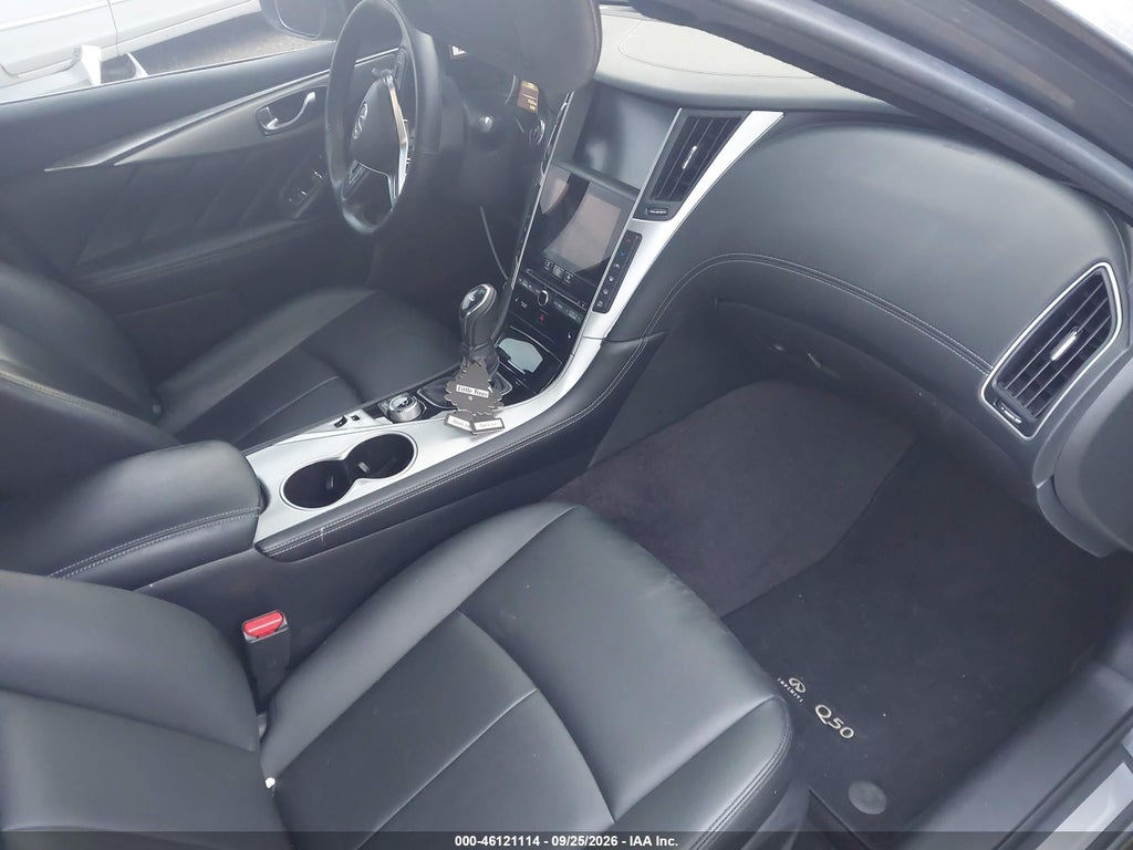 2020 Infiniti Q50 Luxe AWD photo 5