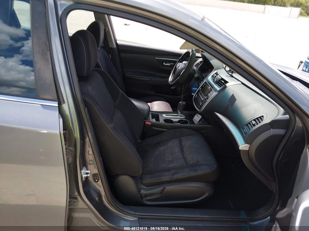 2017 Nissan Altima 2.5 S photo 5