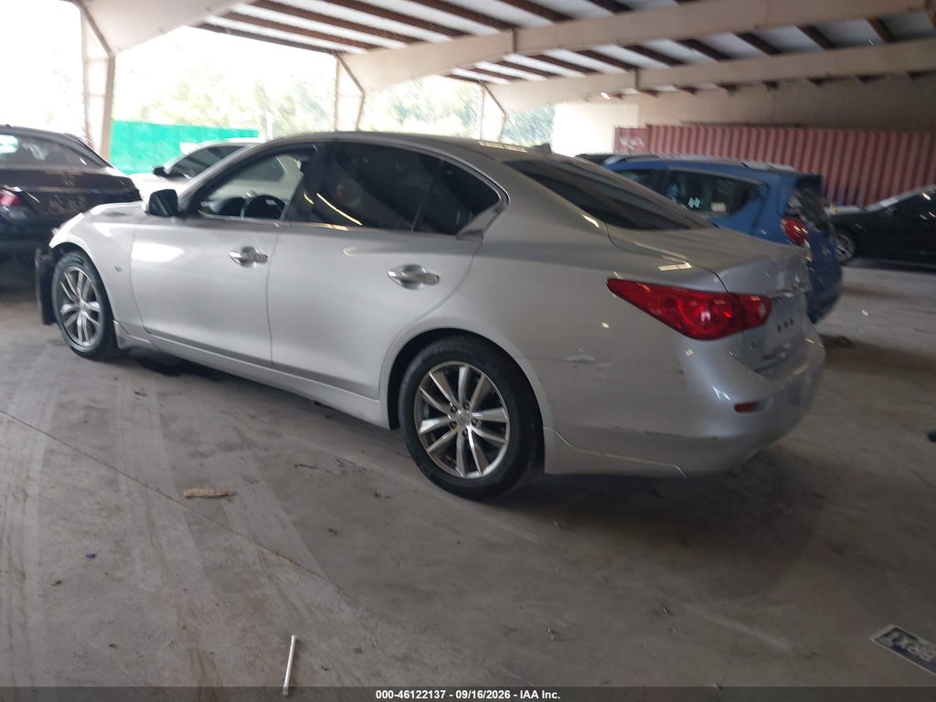 2015 Infiniti Q50 Premium photo 3