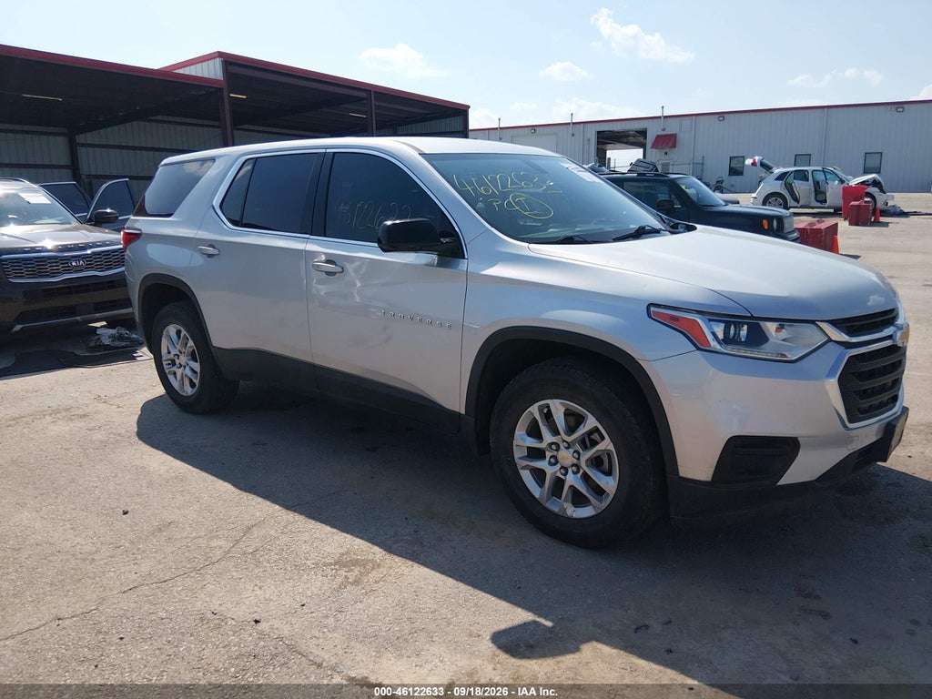 2019 Chevrolet Traverse LS photo 1