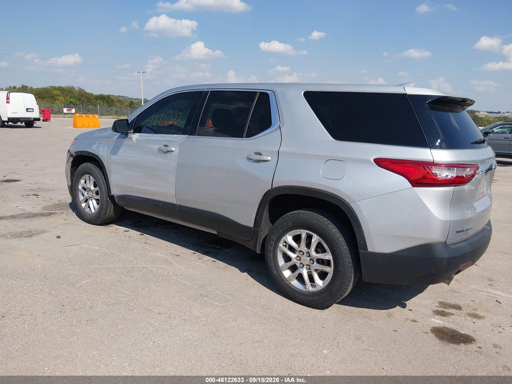 2019 Chevrolet Traverse LS photo 3