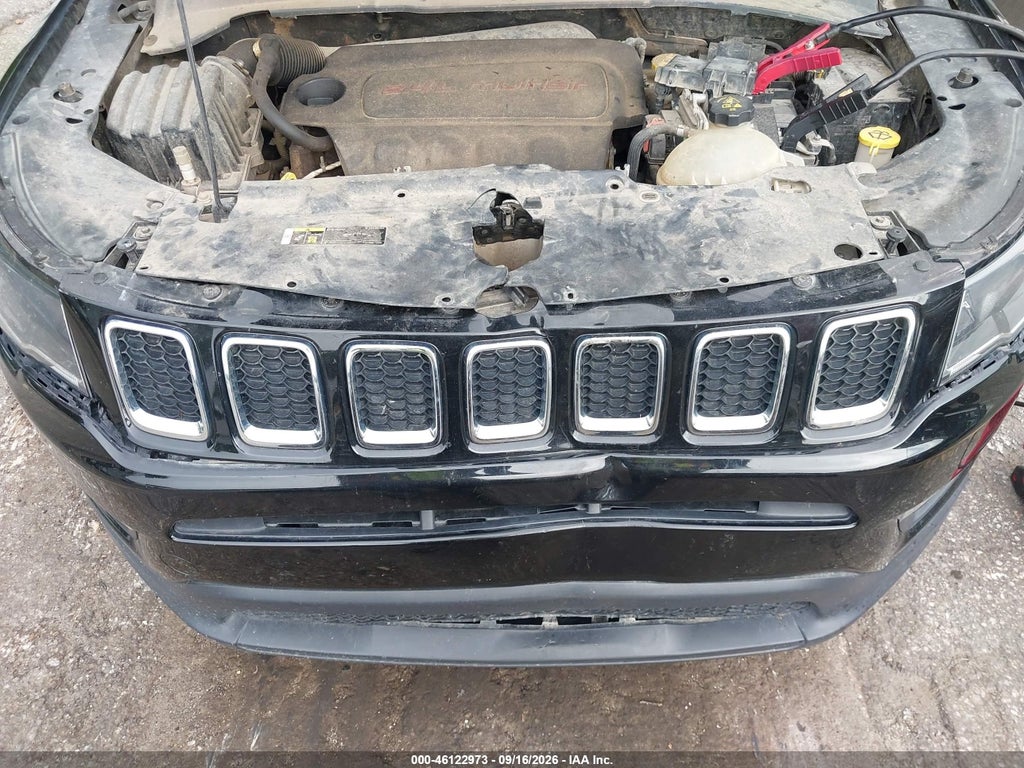 2018 Jeep Compass Latitude 4X4 photo 6