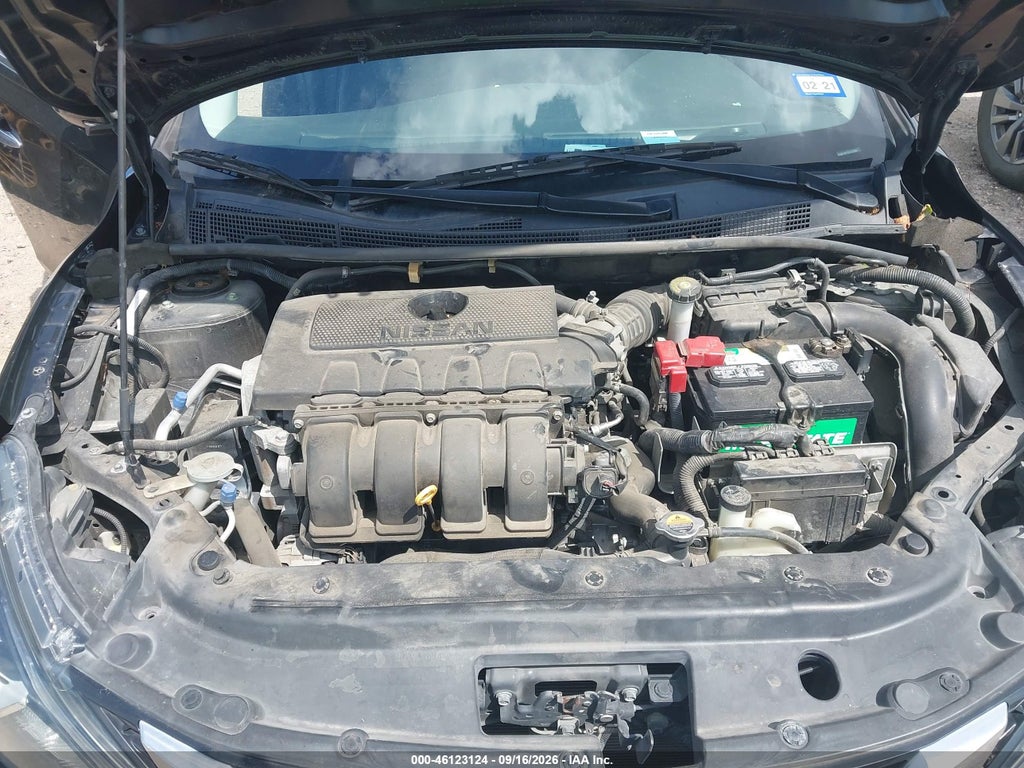 2016 Nissan Sentra SR photo 10