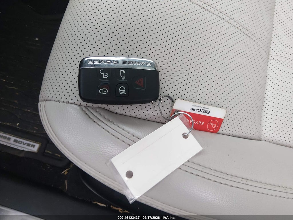 2019 Land Rover Range Rover Velar P250 R-Dynamic SE photo 11