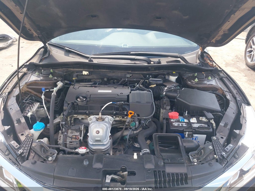 2017 Honda Accord LX photo 10