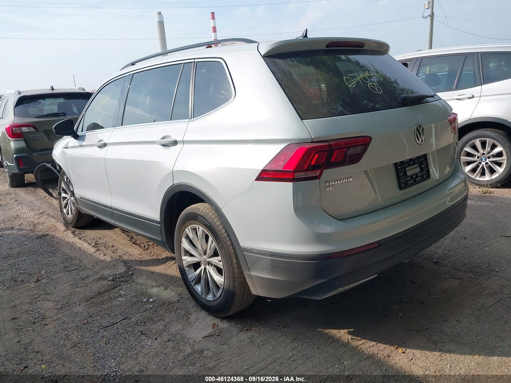 2019 Volkswagen Tiguan 2.0T SE/2.0T SEL/2.0T SEL R-Line/2.0T SEL R-Line Black photo 3