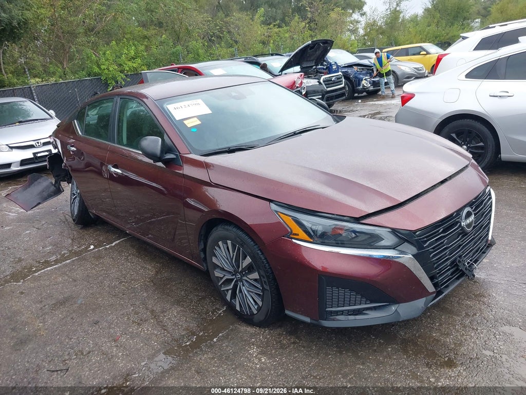 NISSAN ALTIMA 2025