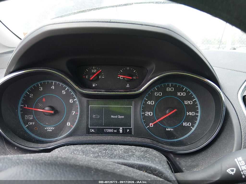 2017 Chevrolet Cruze LT Auto photo 7