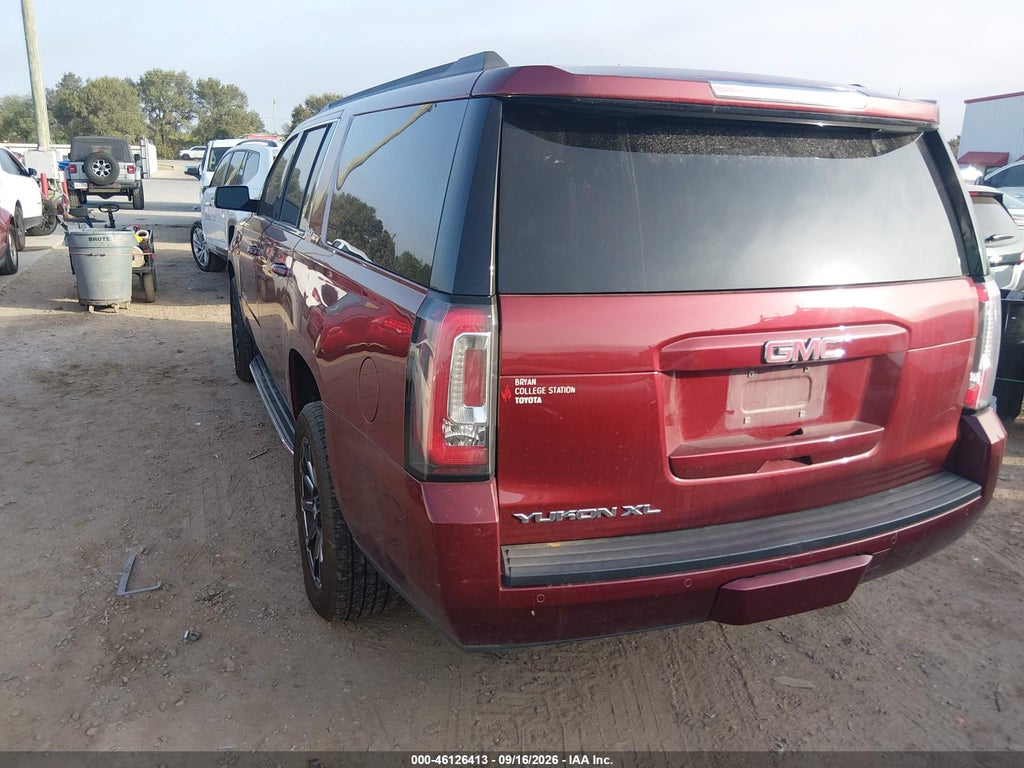 2018 GMC Yukon XL SLT photo 3