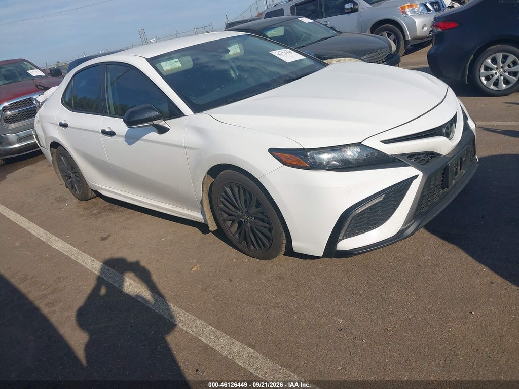 TOYOTA CAMRY 2022