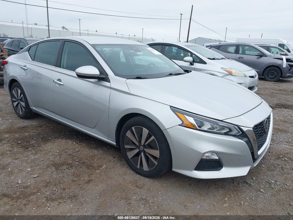 NISSAN ALTIMA 2022