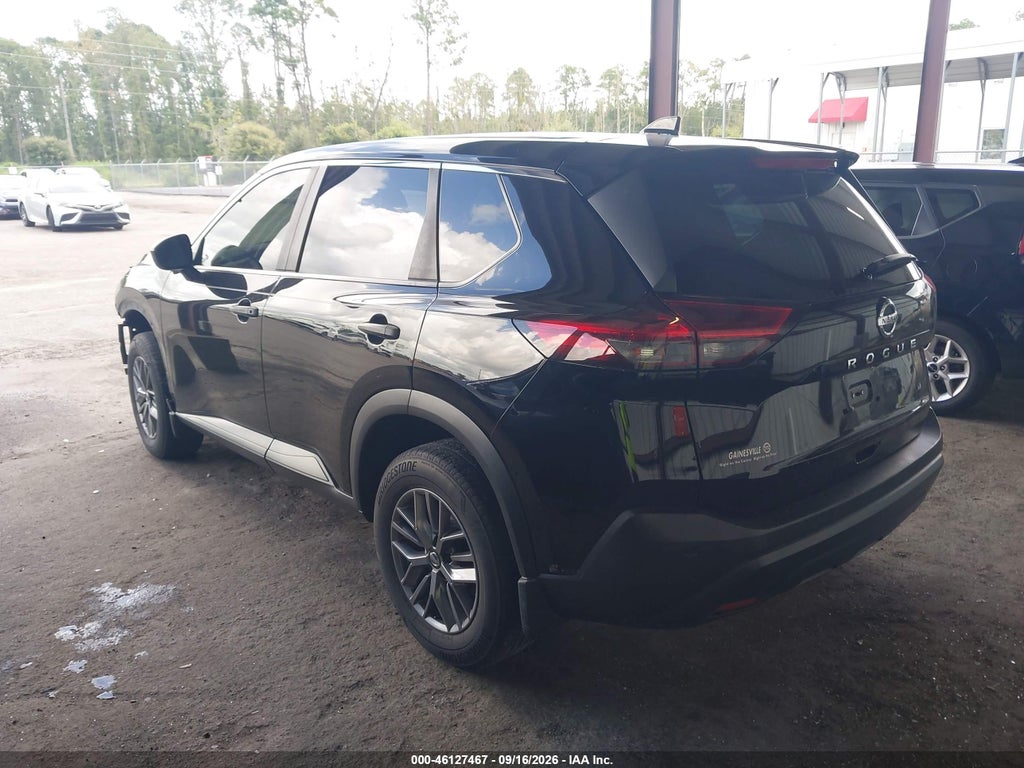 2021 Nissan Rogue S FWD photo 3