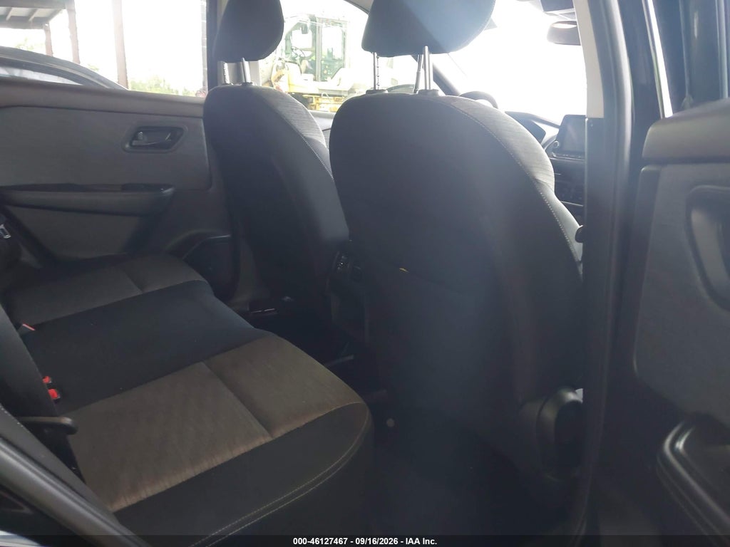 2021 Nissan Rogue S FWD photo 8