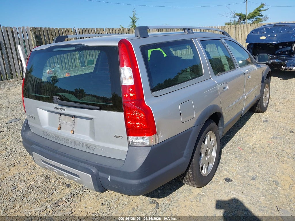 2006 Volvo XC70 2.5T/Volvo Ocean Race Edition photo 4