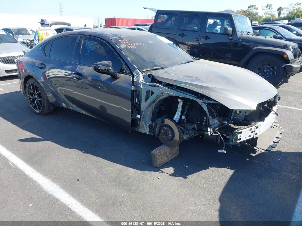 LEXUS IS 350 2026