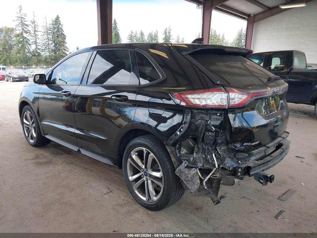 2017 Ford Edge Sport photo 3