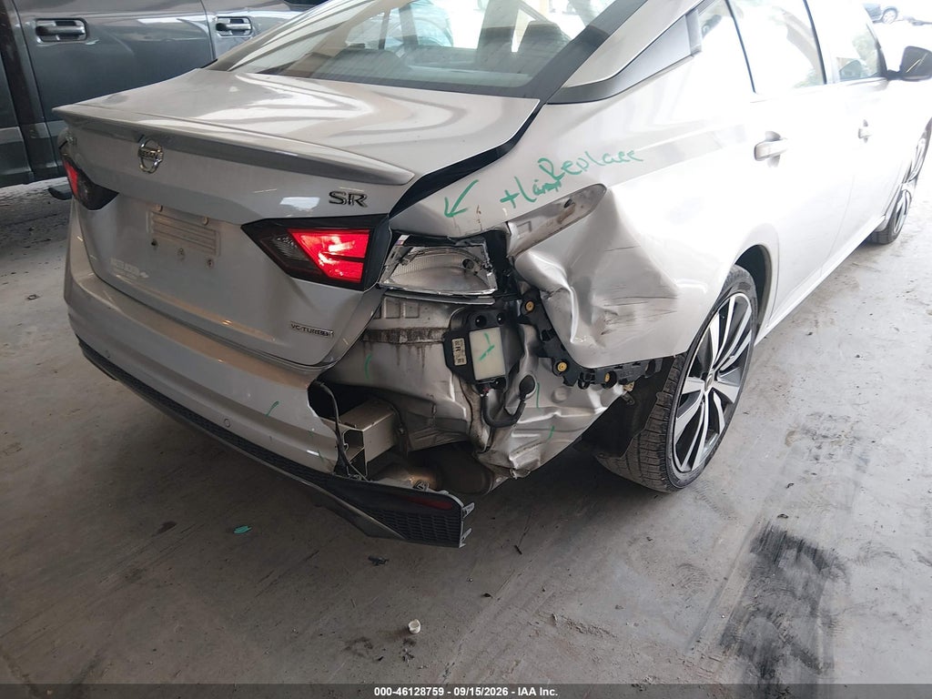 2020 Nissan Altima SR VC-Turbo FWD photo 6