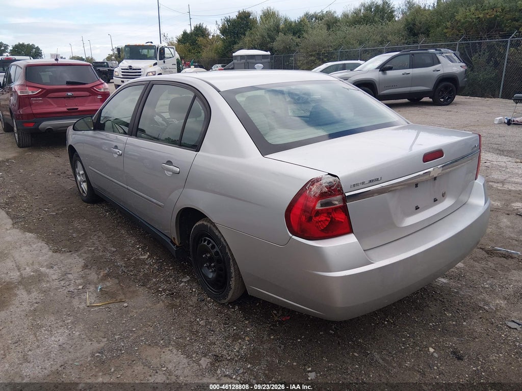 2005 Chevrolet Malibu LS photo 3