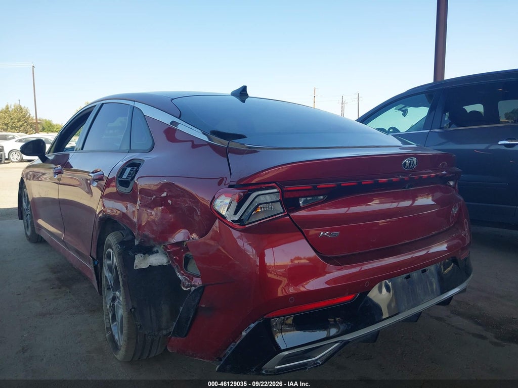 2021 Kia K5 EX photo 3