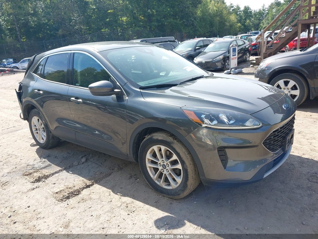 2020 Ford Escape SE photo 1