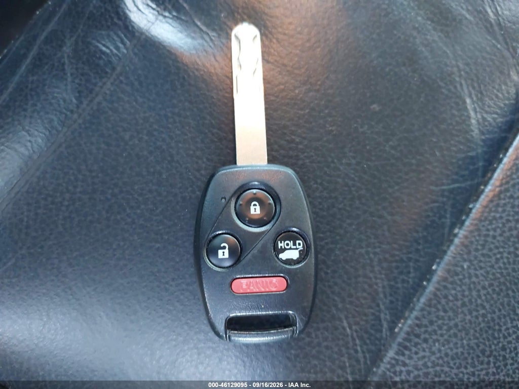 2014 Honda Pilot Touring photo 11