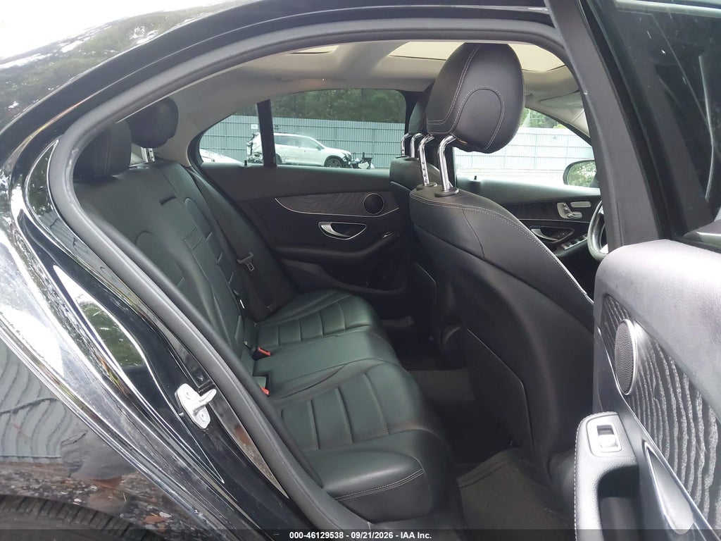 2016 Mercedes-Benz C 300 4MATIC photo 8