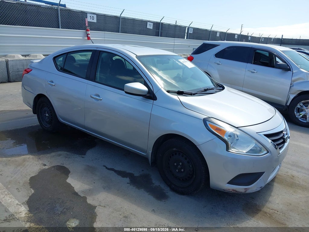 2018 NISSAN VERSA 3N1CN7AP0JL831153